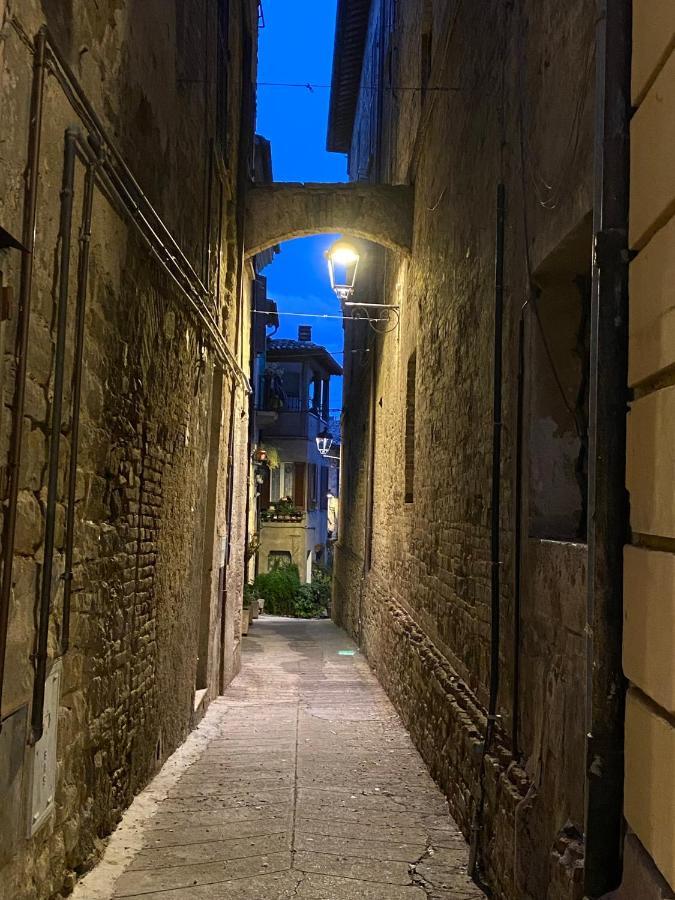 Hotel Palazzo Brunamonti بيفانيا المظهر الخارجي الصورة