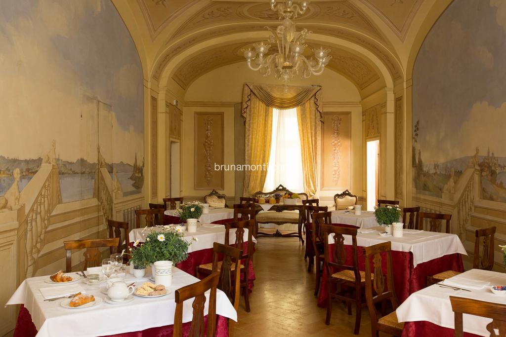 Hotel Palazzo Brunamonti بيفانيا المظهر الخارجي الصورة