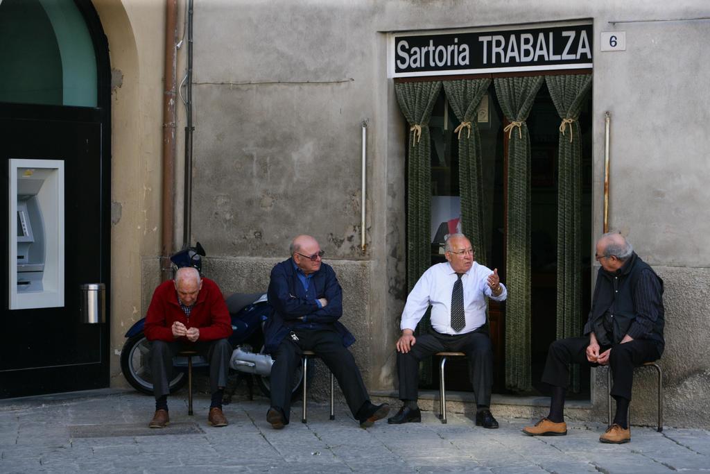 Hotel Palazzo Brunamonti بيفانيا المظهر الخارجي الصورة